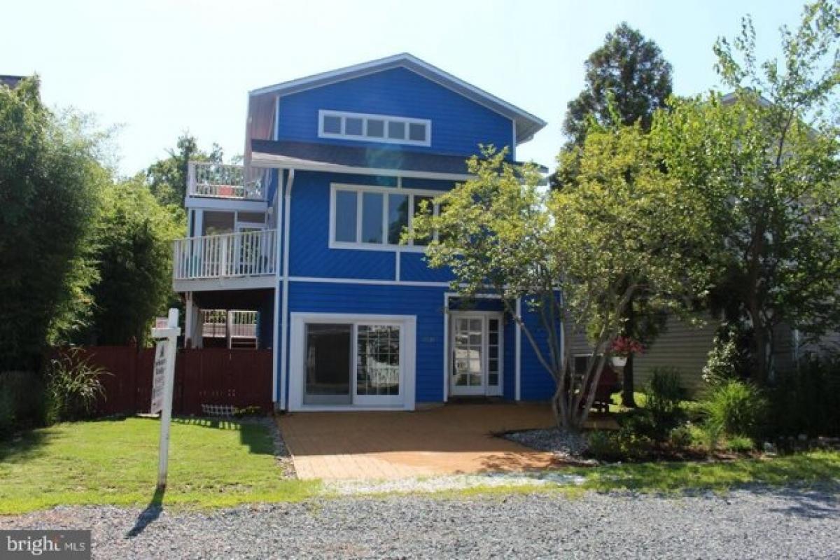 Picture of Home For Sale in Shady Side, Maryland, United States