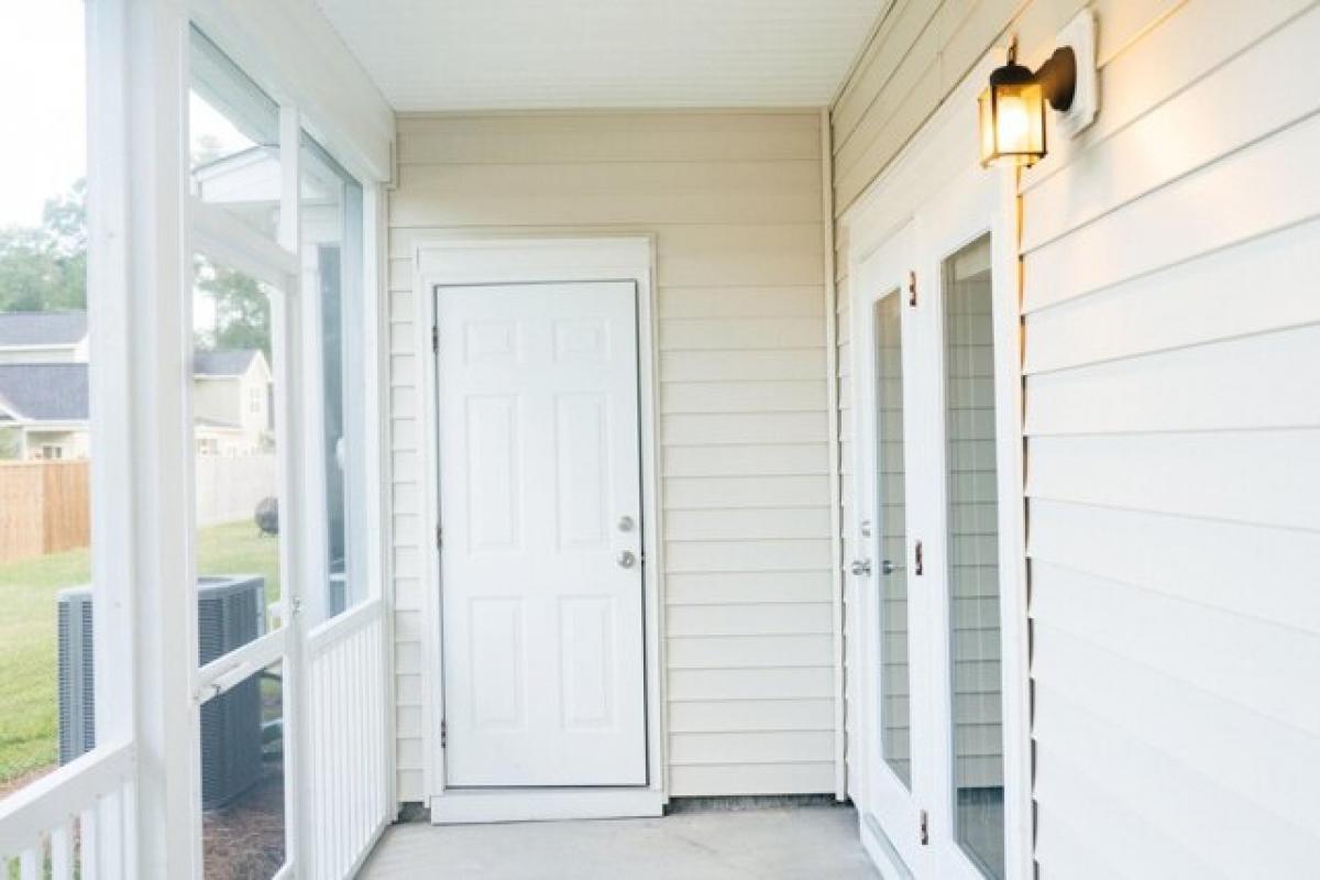 Picture of Home For Sale in Goose Creek, South Carolina, United States