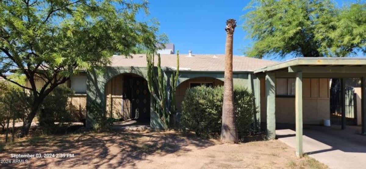 Picture of Home For Sale in Coolidge, Arizona, United States