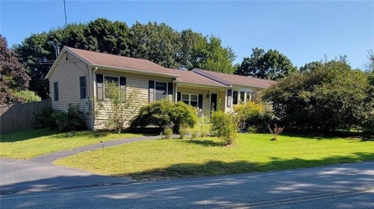 Picture of Home For Rent in North Kingstown, Rhode Island, United States