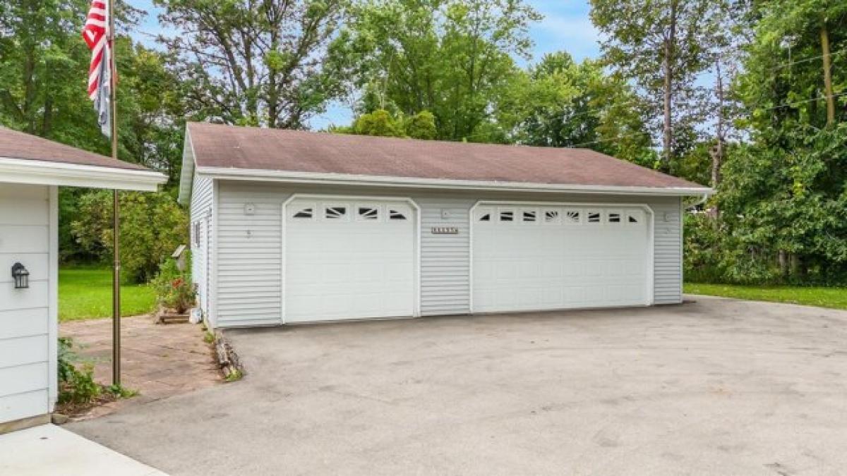 Picture of Home For Sale in Black Creek, Wisconsin, United States