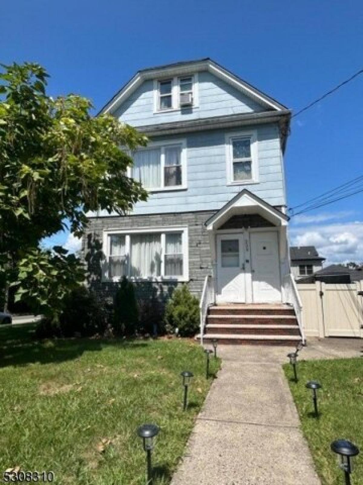 Picture of Home For Rent in Clifton, New Jersey, United States