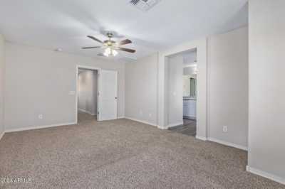 Home For Sale in Avondale, Arizona