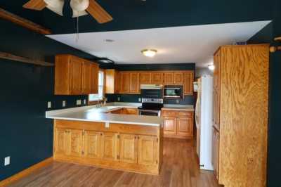 Home For Sale in Oak Creek, Wisconsin