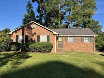 Home For Sale in Spartanburg, South Carolina