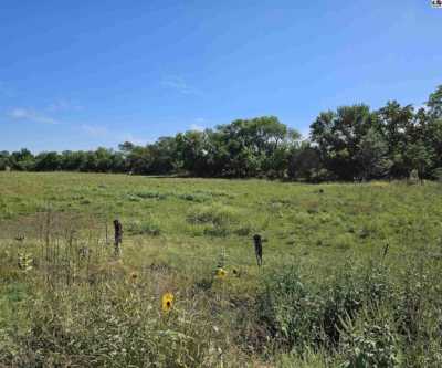 Home For Sale in Burdick, Kansas