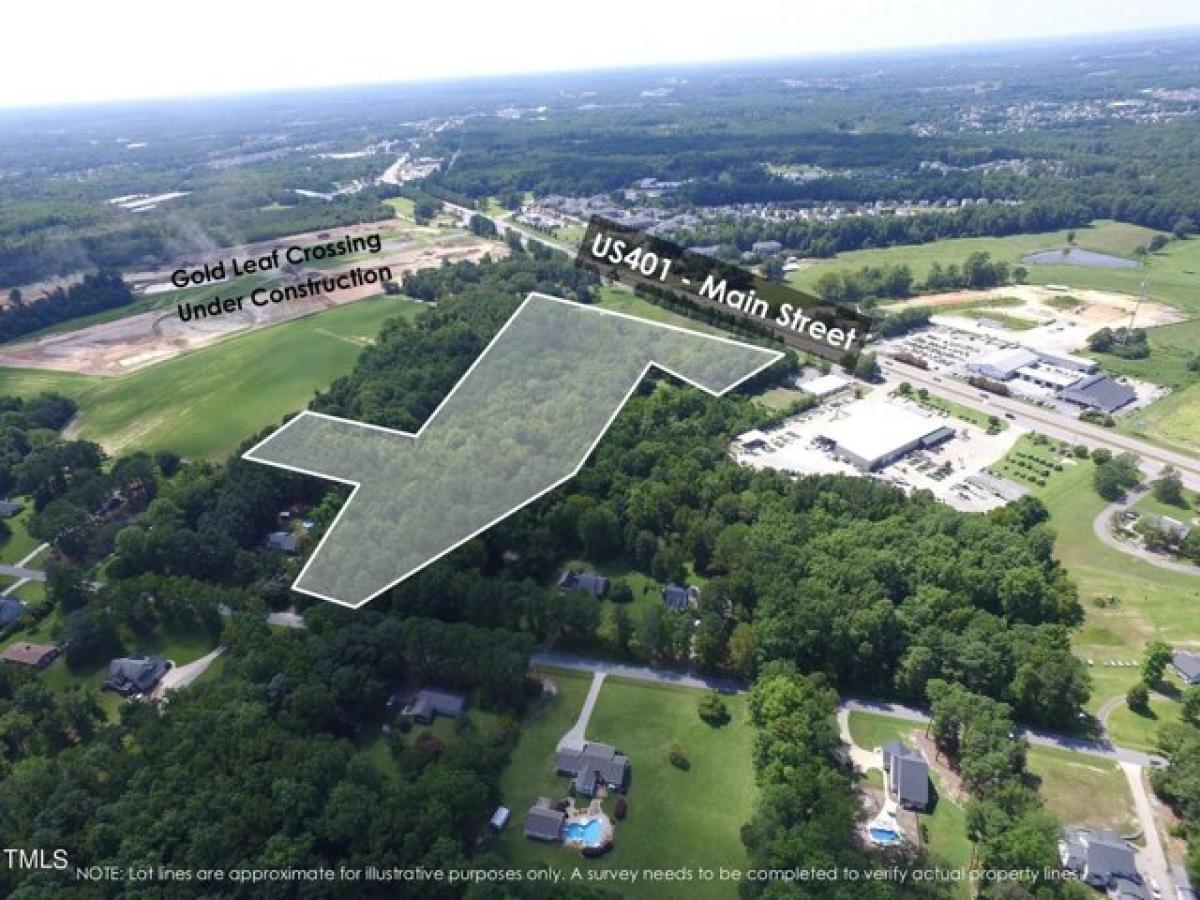 Picture of Residential Land For Sale in Fuquay Varina, North Carolina, United States