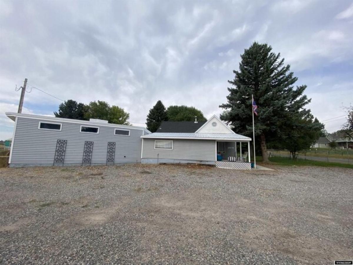 Picture of Home For Sale in Riverton, Wyoming, United States