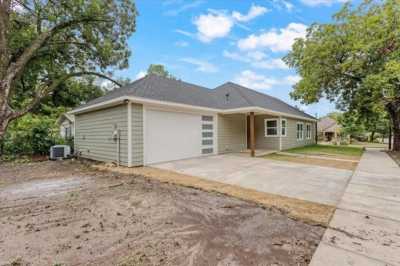 Home For Sale in Sherman, Texas