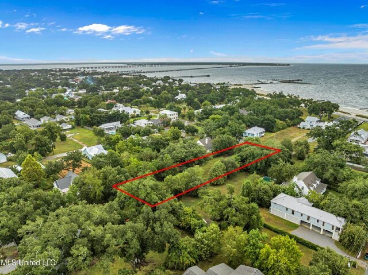 Picture of Residential Land For Sale in Bay Saint Louis, Mississippi, United States