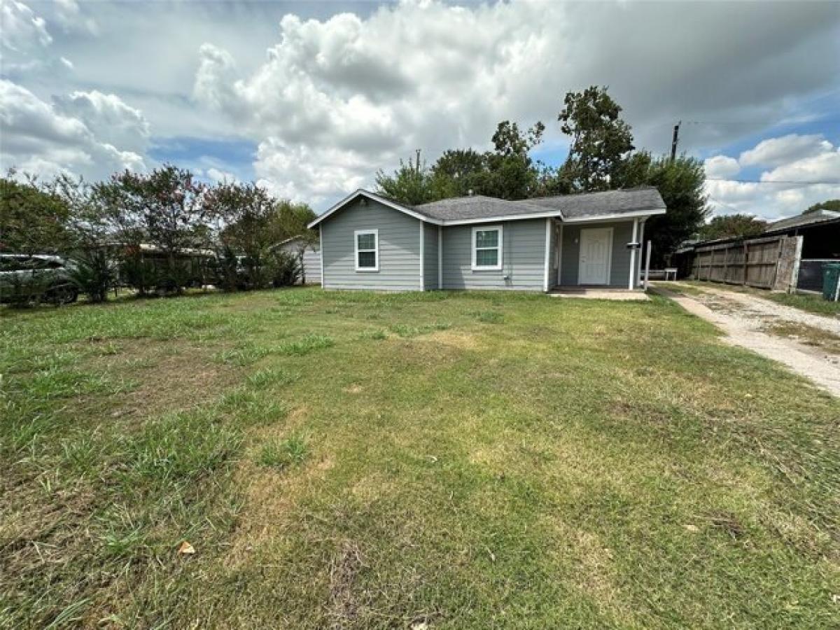 Picture of Home For Sale in Pasadena, Texas, United States