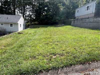 Residential Land For Sale in Saint Albans, West Virginia