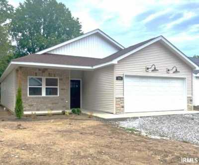 Home For Sale in Walton, Indiana