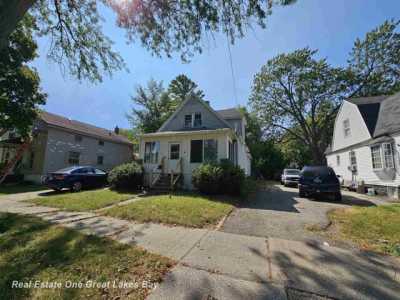 Home For Sale in Saginaw, Michigan