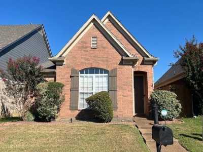 Home For Sale in Cordova, Tennessee