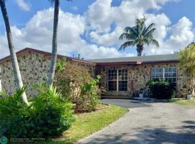 Home For Sale in Sunrise, Florida