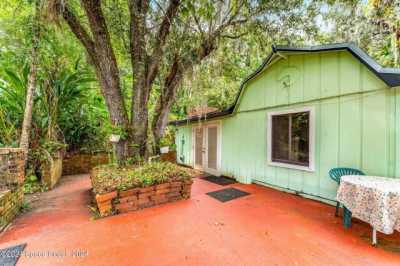 Home For Sale in Malabar, Florida