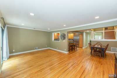 Home For Sale in Ramsey, New Jersey