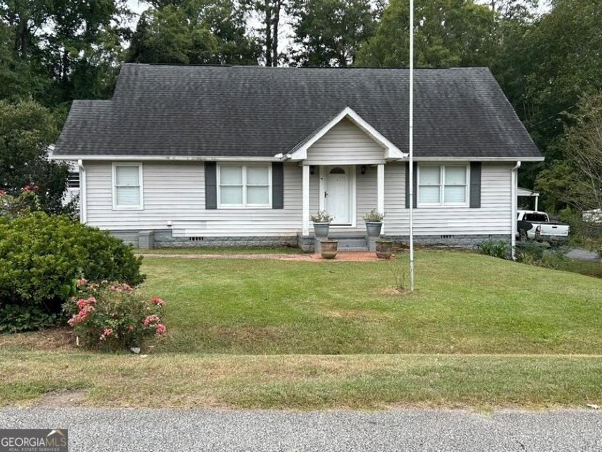 Picture of Home For Sale in Valley, Alabama, United States