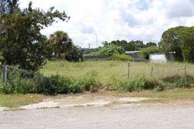 Residential Land For Sale in Oak Hill, Florida