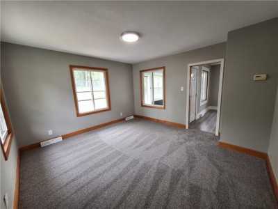 Home For Sale in Ellwood City, Pennsylvania