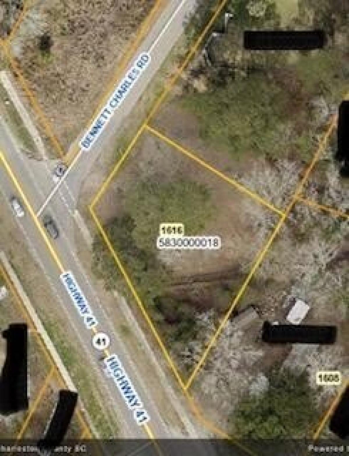 Picture of Residential Land For Sale in Mount Pleasant, South Carolina, United States