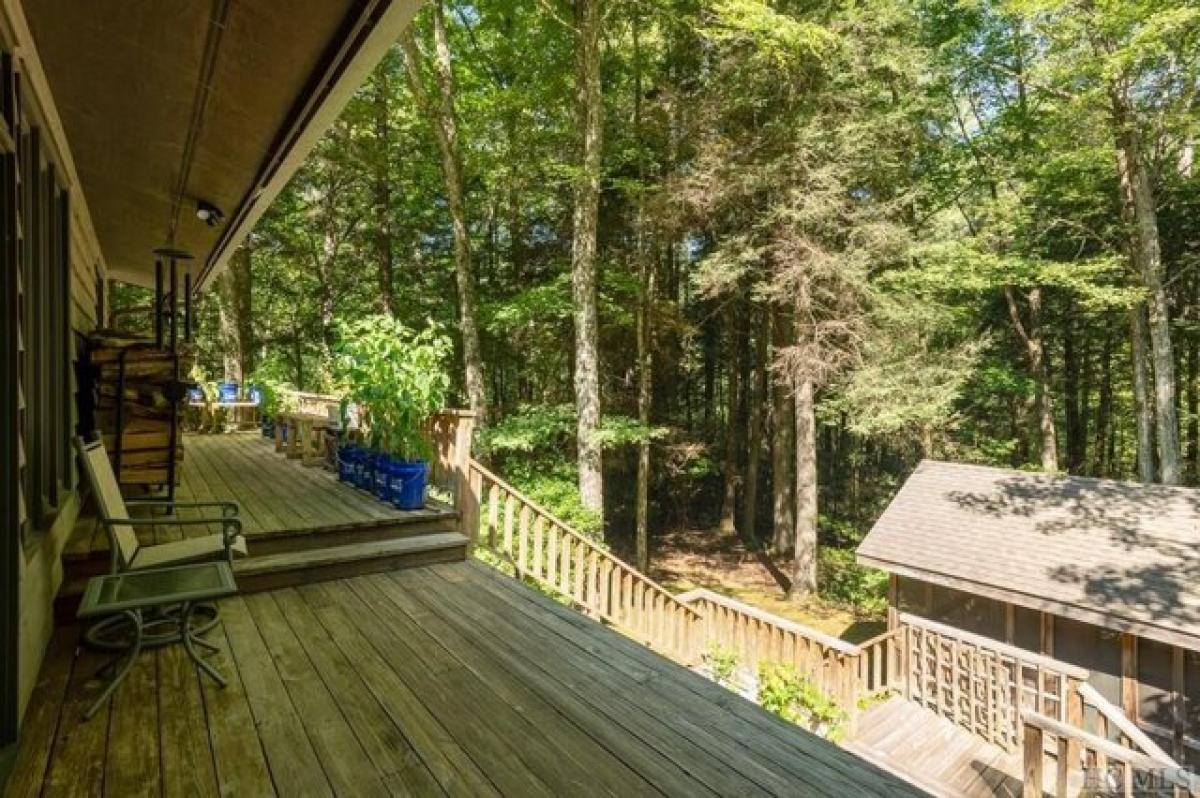 Picture of Home For Sale in Cashiers, North Carolina, United States