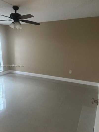 Home For Rent in Lauderhill, Florida