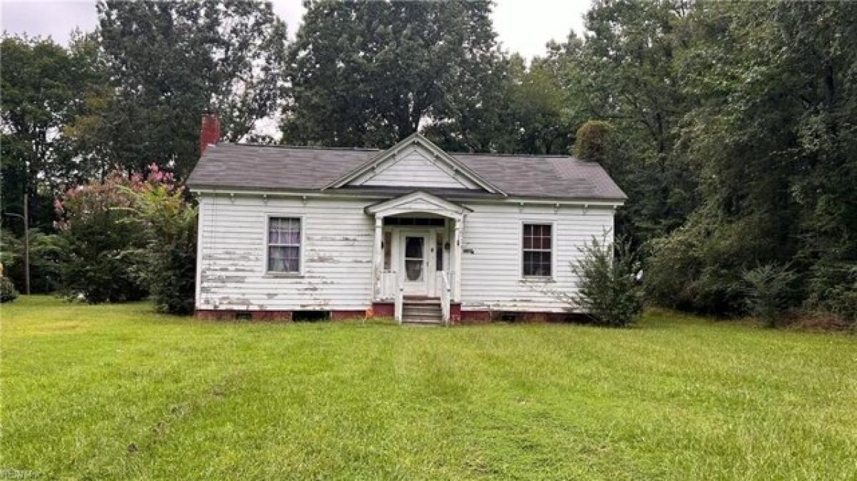 Picture of Home For Sale in Branchville, Virginia, United States