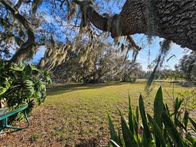 Home For Sale in Frostproof, Florida