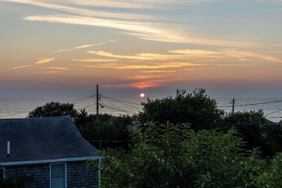 Picture of Home For Sale in Eastham, Massachusetts, United States