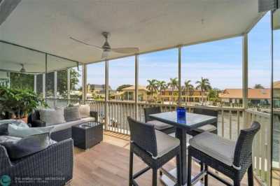 Home For Sale in Lighthouse Point, Florida