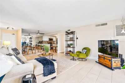 Home For Sale in Treasure Island, Florida