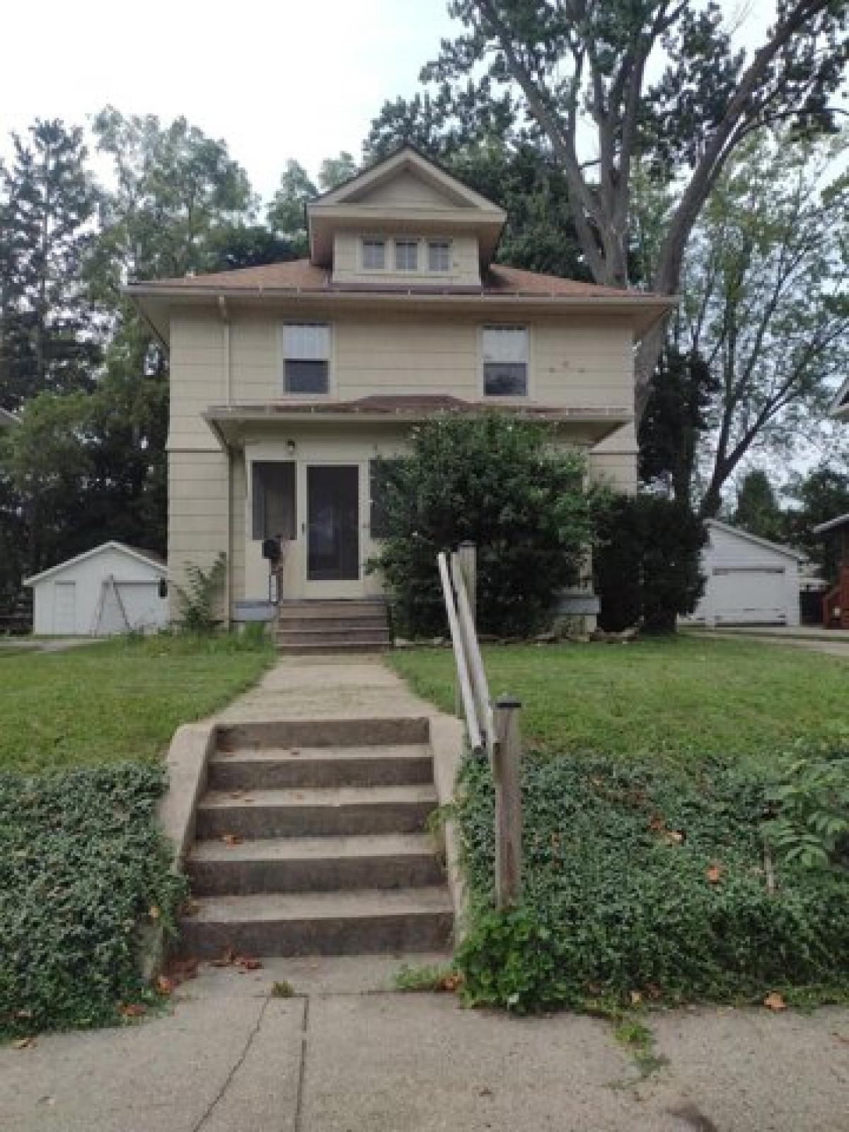 Picture of Home For Sale in Jackson, Michigan, United States