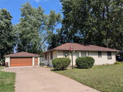 Home For Sale in Cottage Grove, Minnesota