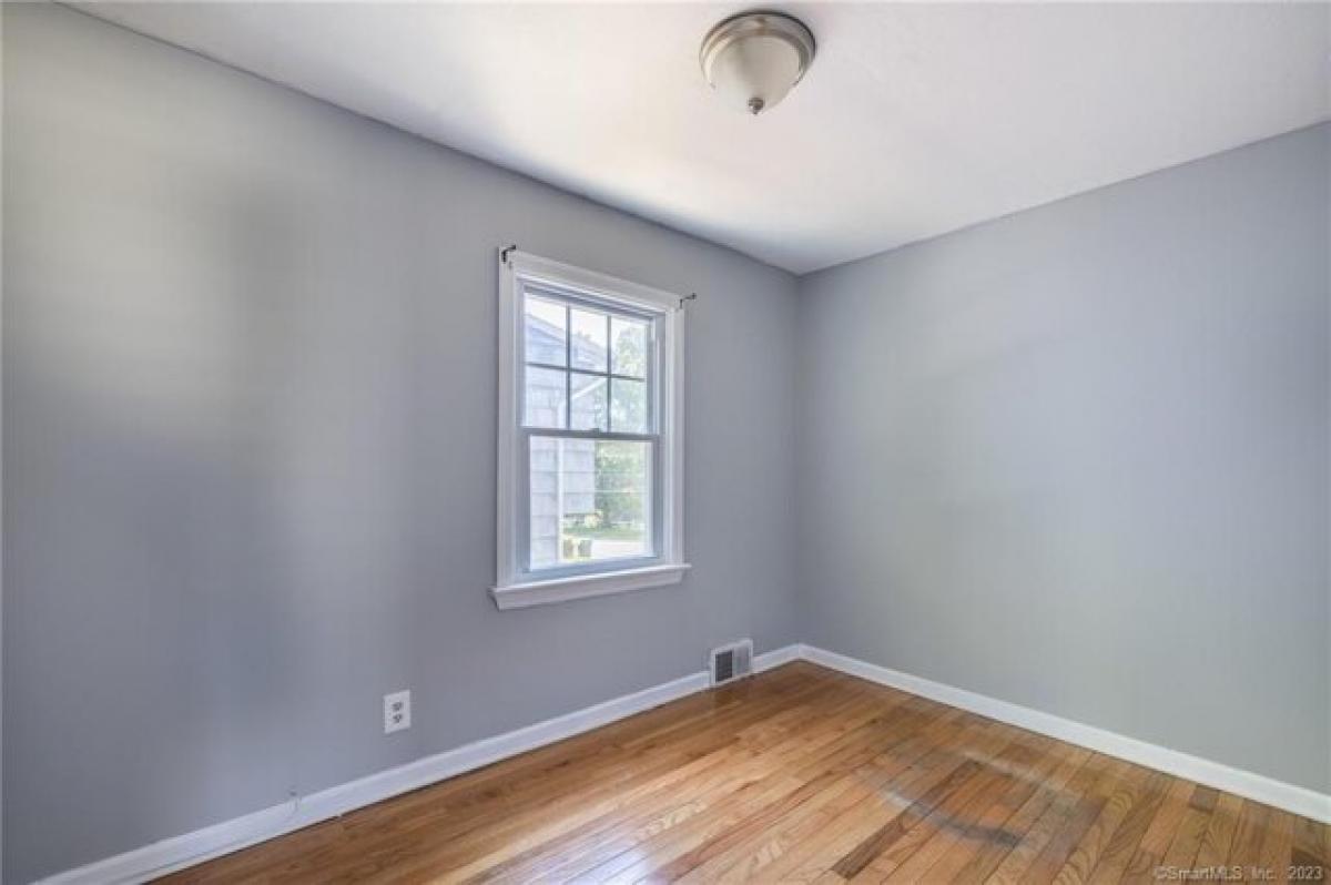 Picture of Home For Rent in Bridgeport, Connecticut, United States