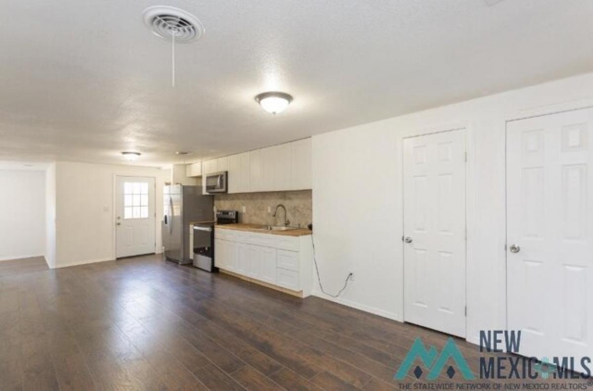 Picture of Home For Sale in Roswell, New Mexico, United States