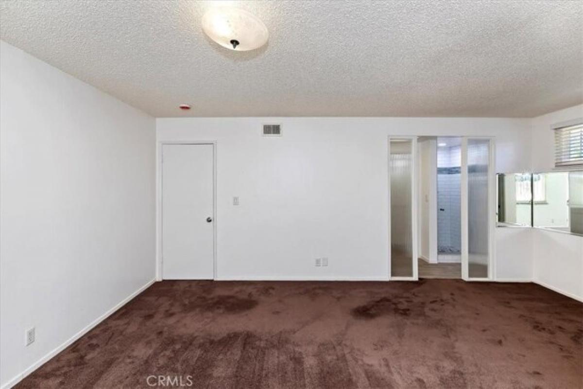 Picture of Home For Rent in Santa Ana, California, United States