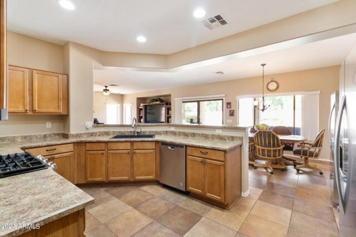 Picture of Home For Sale in Queen Creek, Arizona, United States