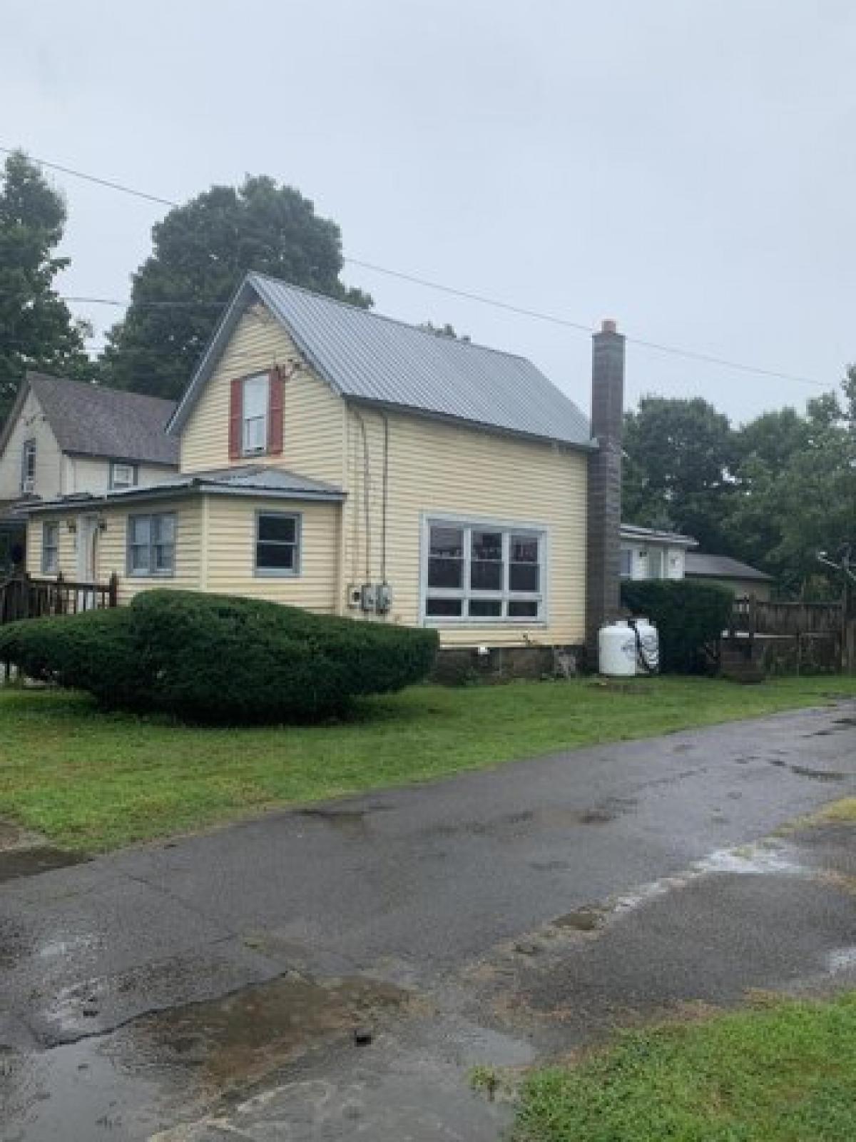 Picture of Home For Sale in Malone, New York, United States