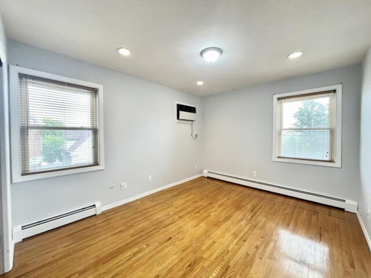 Picture of Apartment For Rent in Bayonne, New Jersey, United States