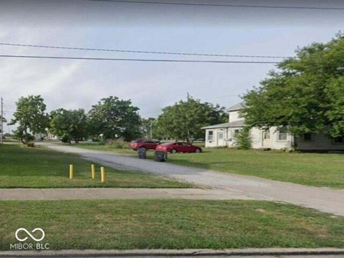 Picture of Residential Land For Sale in Indianapolis, Indiana, United States