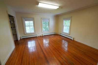 Home For Sale in Leicester, Massachusetts