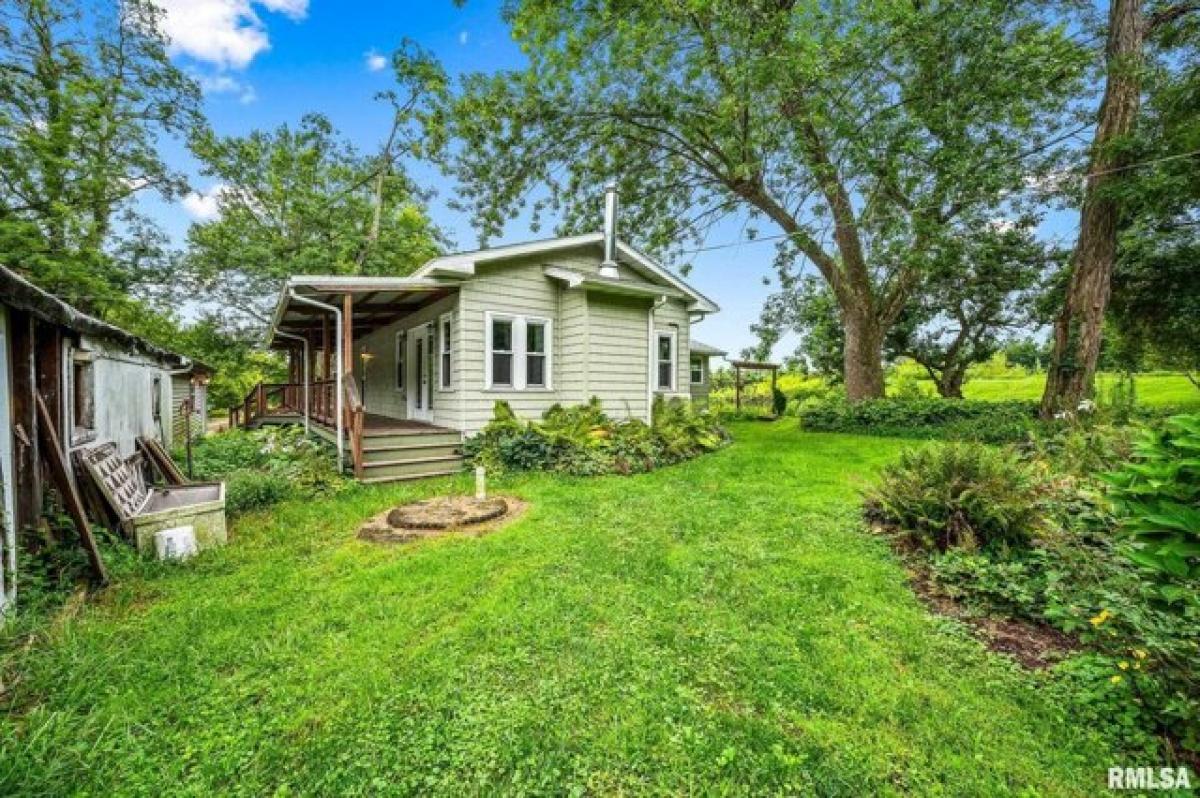 Picture of Home For Sale in Canton, Illinois, United States