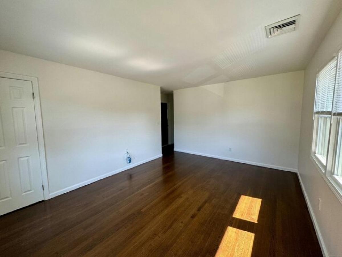 Picture of Apartment For Rent in West Haven, Connecticut, United States