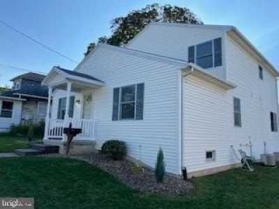 Apartment For Rent in Lemoyne, Pennsylvania