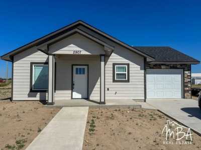 Home For Sale in Garden City, Kansas