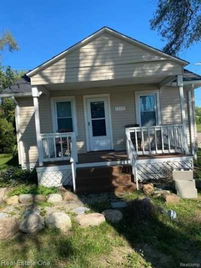 Home For Rent in Westland, Michigan