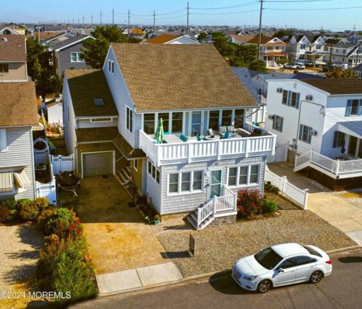 Picture of Home For Sale in Lavallette, New Jersey, United States