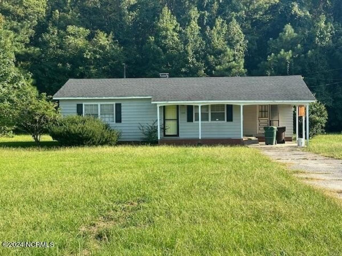 Picture of Home For Sale in Tarboro, North Carolina, United States